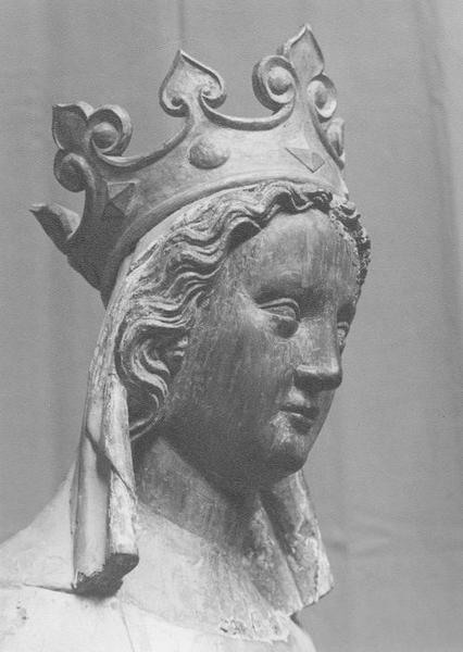 statue : Vierge à l'enfant, détail