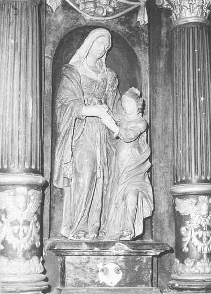 groupe sculpté : Education de la Vierge (l'), vue générale