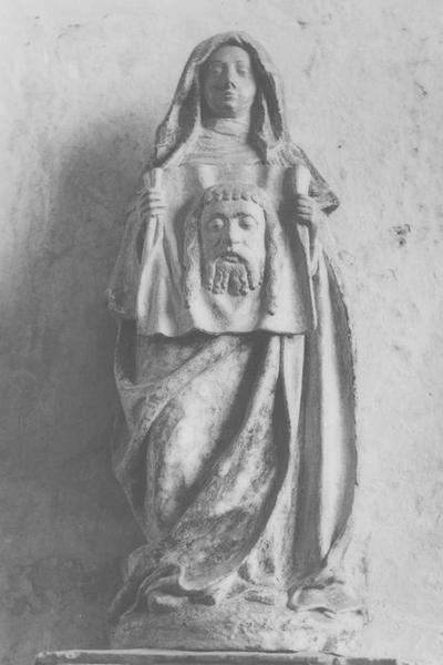 statue : sainte Véronique, vue générale