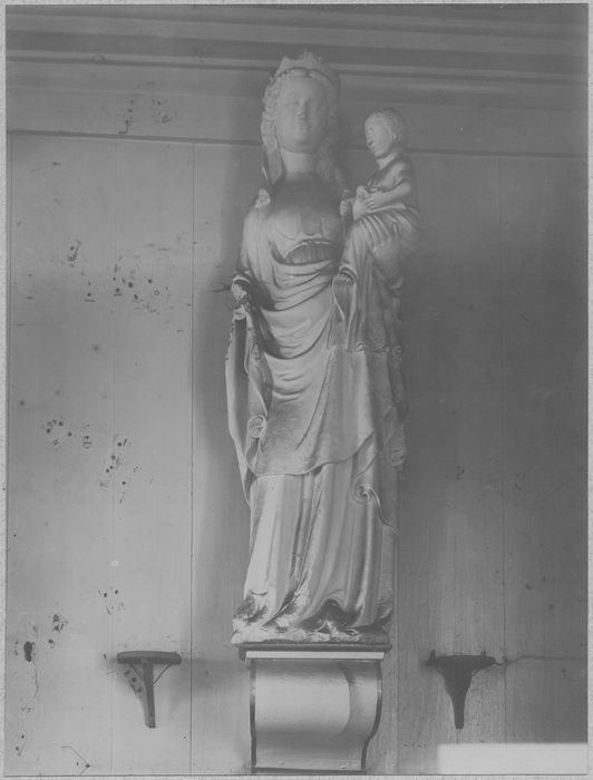 statue : Vierge à l'Enfant - © Ministère de la Culture (France), Médiathèque du patrimoine et de la photographie, diffusion RMN-GP