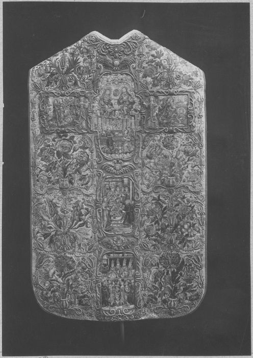 chasuble