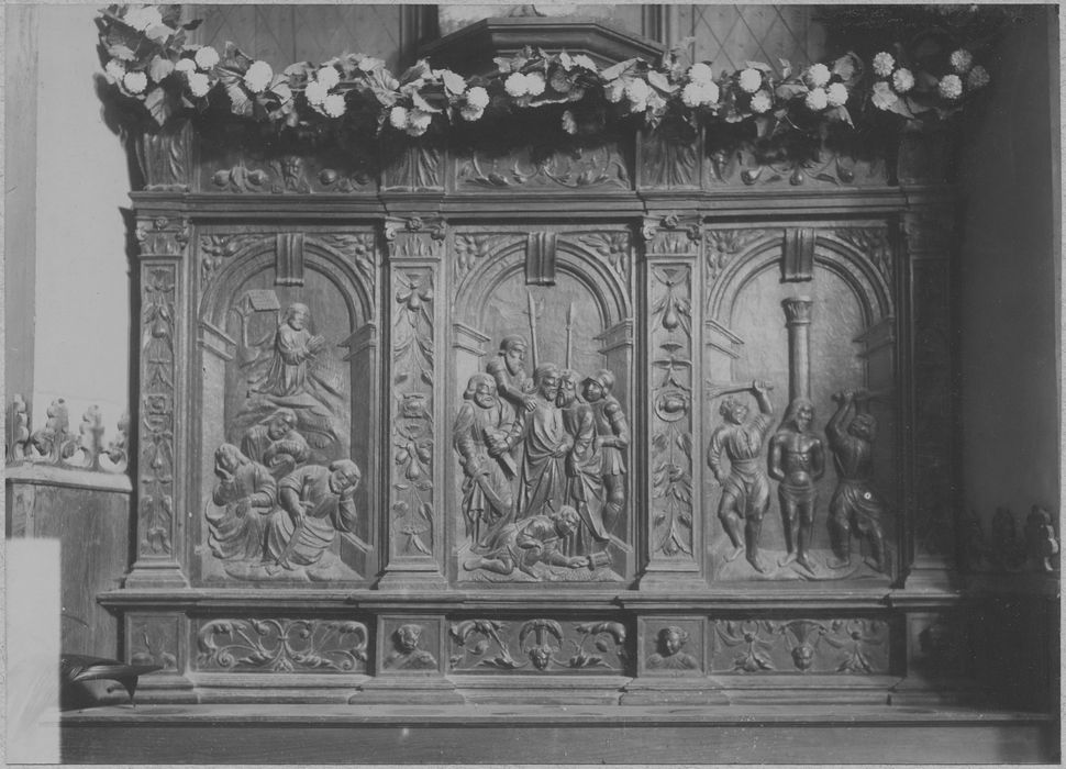 retable latéral : Scènes de la vie du Christ