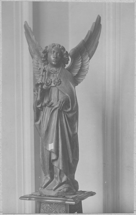 statuette : Ange de l'Annonciation