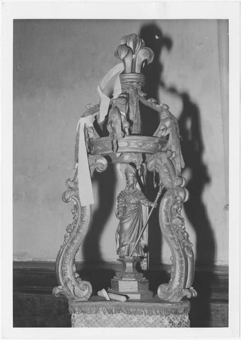 bâton de procession (statuette) : Saint Martin ? - © Ministère de la Culture (France), Médiathèque du patrimoine et de la photographie, Tous droits réservés