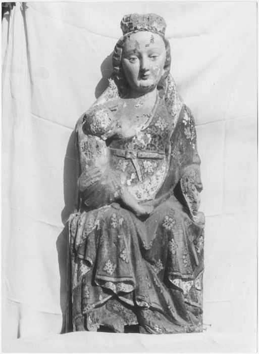 Statue : Vierge à l'Enfant