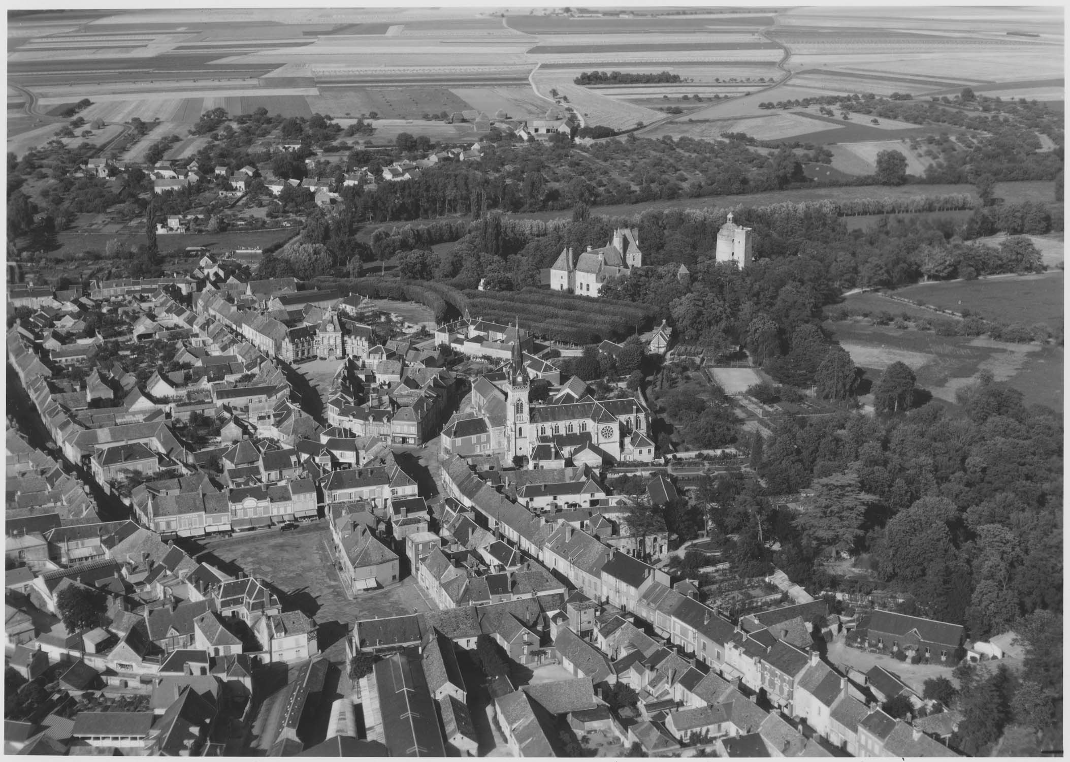 Auneau et son château