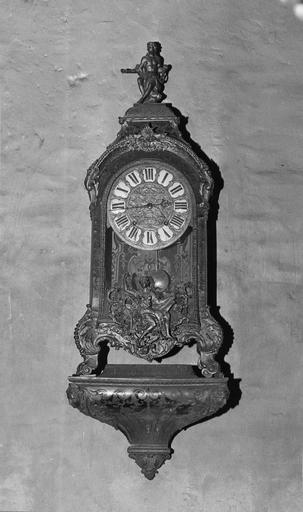 cartel sur socle, provenant du tribunal de grande instance de Chartres - © Ministère de la Culture (France), Médiathèque du patrimoine et de la photographie (objets mobiliers), tous droits réservés