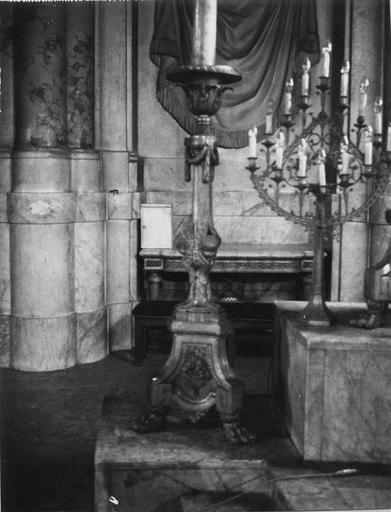 chandelier du maître-autel, bronze doré ; lustre en cuivre doré