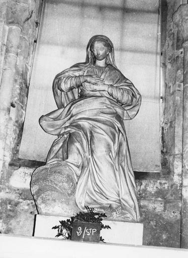 statue : Vierge, marbre, provenant de la chapelle de l'ancien évêché - © Ministère de la Culture (France), Médiathèque du patrimoine et de la photographie, diffusion RMN-GP