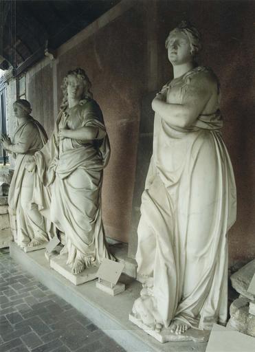 statue : La Force, marbre