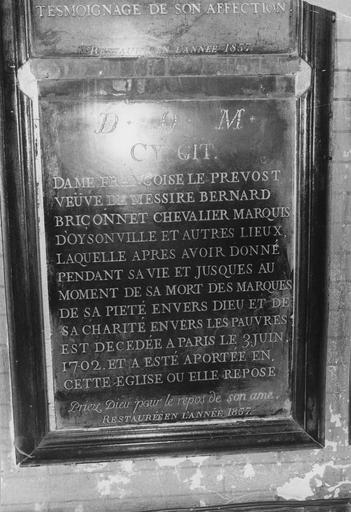 dalle funéraire de Françoise le Prévost (morte en 1702), marbre