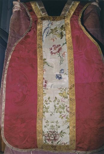 chasuble