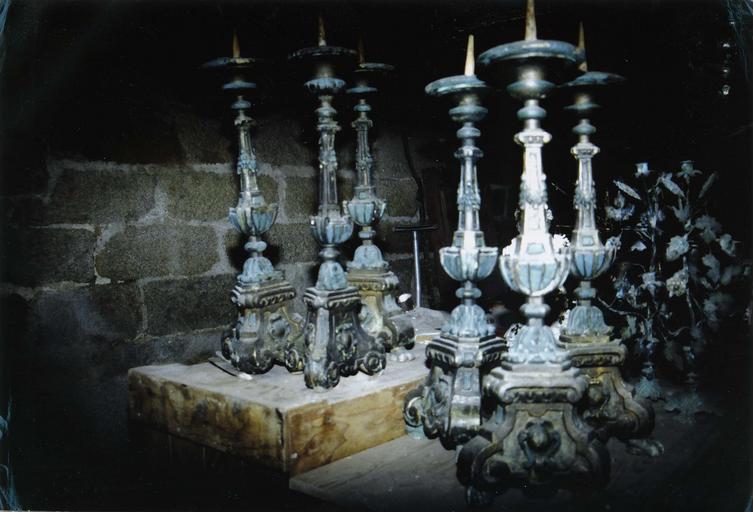 6 chandeliers d'autel