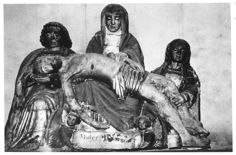 groupe sculpté : Descente de Croix