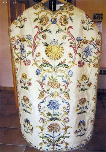 chasuble (dos)