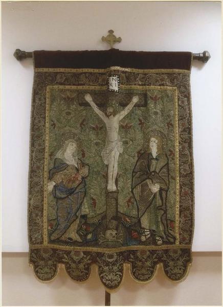 bannière : La Crucifixion, vue générale - © Ministère de la Culture (France), Médiathèque du patrimoine et de la photographie (objets mobiliers), tous droits réservés