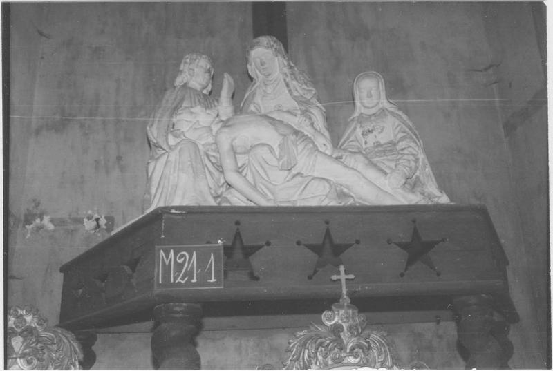 groupe sculpté : Descente de croix, vue générale - © Ministère de la Culture (France), Médiathèque du patrimoine et de la photographie (objets mobiliers), tous droits réservés