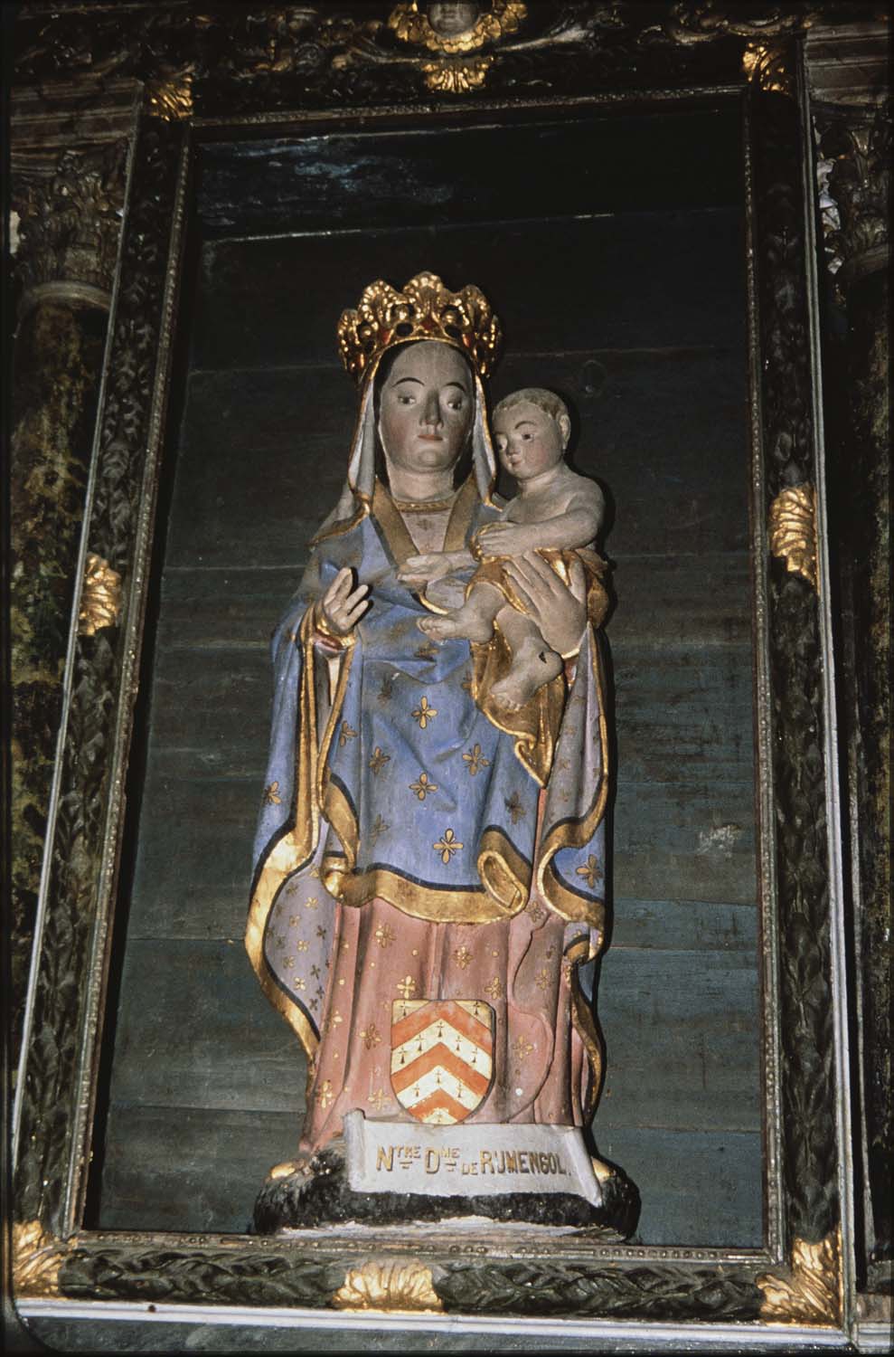 statue : Vierge à l'Enfant dite Notre-Dame de Rumengol, vue générale - © Ministère de la Culture (France), Médiathèque du patrimoine et de la photographie (objets mobiliers), tous droits réservés