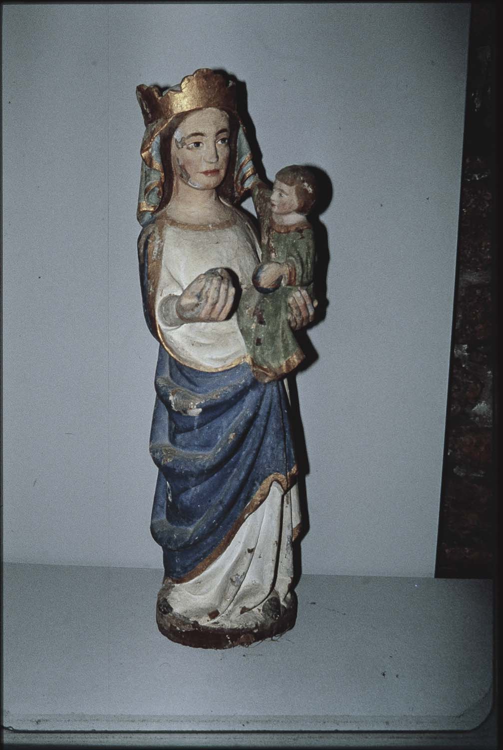 statue (statuette) : Vierge à l'Enfant, vue générale