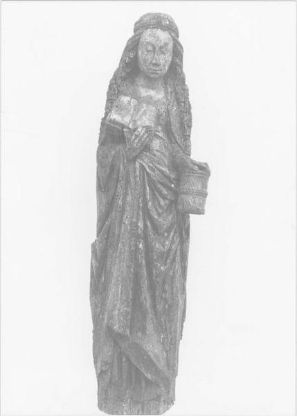 statue : sainte Barbe, vue générale - © Ministère de la Culture (France), Médiathèque du patrimoine et de la photographie (objets mobiliers), tous droits réservés