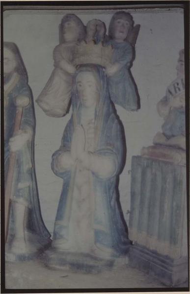 groupe sculpté : Couronnement de la Vierge, détail - © Ministère de la Culture (France), Médiathèque du patrimoine et de la photographie (objets mobiliers), tous droits réservés