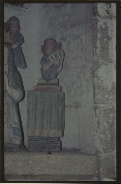 groupe sculpté : Couronnement de la Vierge, détail - © Ministère de la Culture (France), Médiathèque du patrimoine et de la photographie (objets mobiliers), tous droits réservés