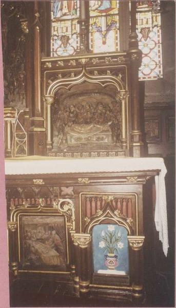 haut-reliefs : mise au tombeau (la), Circoncision (la), vue générale