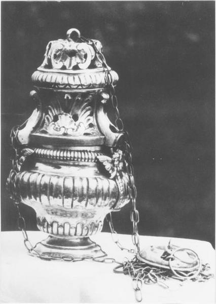encensoir, vue générale - © Ministère de la Culture (France), Médiathèque du patrimoine et de la photographie (objets mobiliers), tous droits réservés