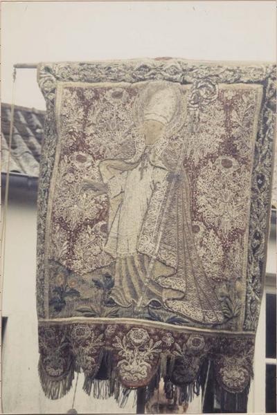 bannière de procession : saint Blaise, vue générale - © Ministère de la Culture (France), Médiathèque du patrimoine et de la photographie (objets mobiliers), tous droits réservés