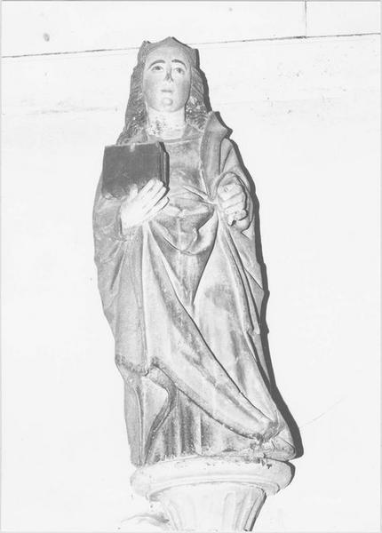 statue : sainte Barbe, vue générale - © Ministère de la Culture (France), Médiathèque du patrimoine et de la photographie (objets mobiliers), tous droits réservés