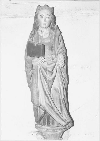 statue : sainte Barbe, vue générale - © Ministère de la Culture (France), Médiathèque du patrimoine et de la photographie (objets mobiliers), tous droits réservés