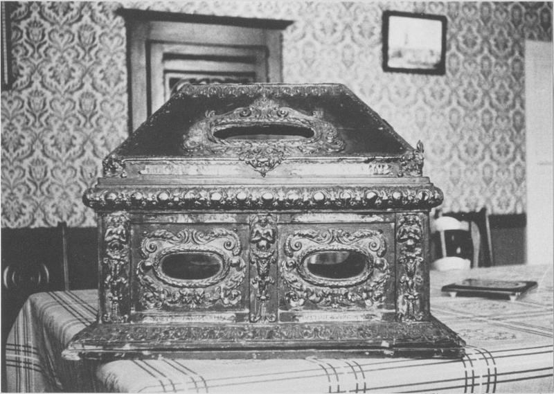 reliquaire, vue générale - © Ministère de la Culture (France), Médiathèque du patrimoine et de la photographie (objets mobiliers), tous droits réservés