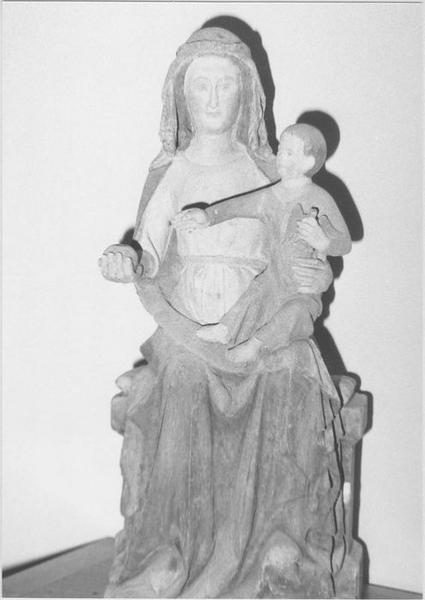 statue : Vierge à l'enfant, vue générale - © Ministère de la Culture (France), Médiathèque du patrimoine et de la photographie (objets mobiliers), tous droits réservés