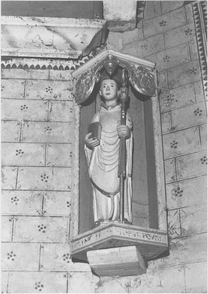 statue : saint abbé, niche, vue générale - © Ministère de la Culture (France), Médiathèque du patrimoine et de la photographie (objets mobiliers), tous droits réservés