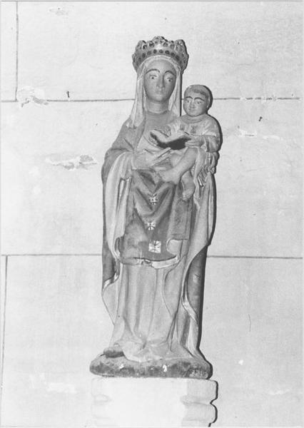 statue : Vierge à l'enfant, vue générale - © Ministère de la Culture (France), Médiathèque du patrimoine et de la photographie (objets mobiliers), tous droits réservés