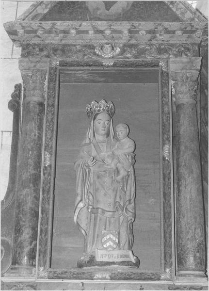 statue : Vierge à l'enfant dite Notre-Dame de Rumengol, vue générale - © Ministère de la Culture (France), Médiathèque du patrimoine et de la photographie (objets mobiliers), tous droits réservés