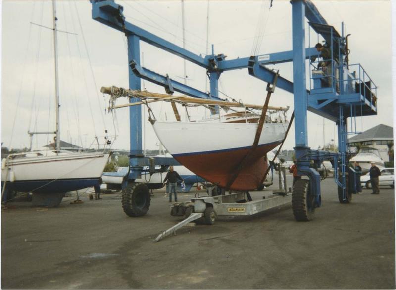 bateau de plaisance : côtre bermudien dit VIKEN, ex ALIZE, vue générale