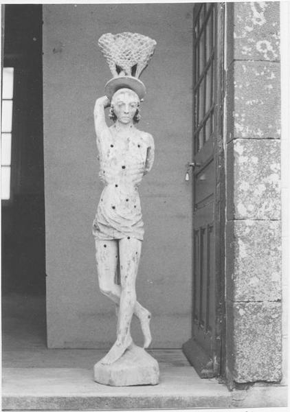 statue : saint Sébastien, vue générale - © Ministère de la Culture (France), Médiathèque du patrimoine et de la photographie (objets mobiliers), tous droits réservés