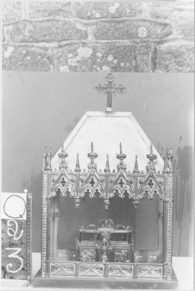 châsse-reliquaire, vue générale - © Ministère de la Culture (France), Médiathèque du patrimoine et de la photographie (objets mobiliers), tous droits réservés