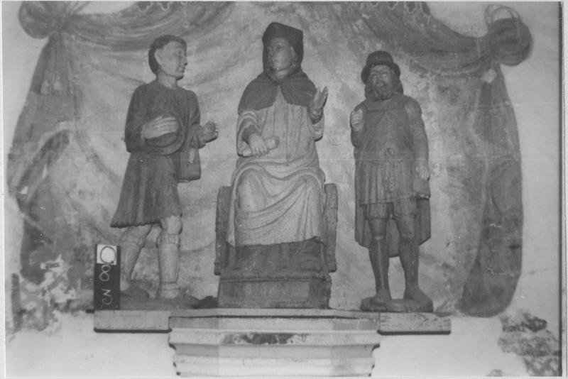 groupe sculpté : saint Yves entre le pauvre et le riche, vue générale, vue générale