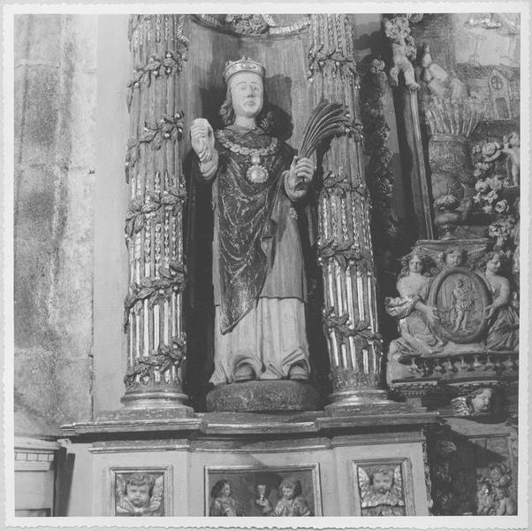 statue du retable du maître-autel : saint Mélar, vue générale