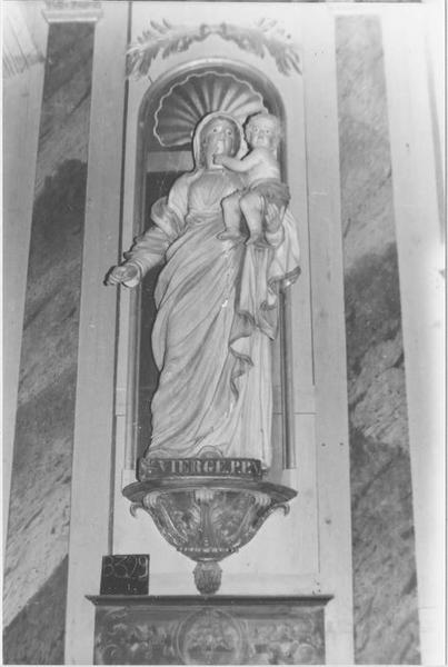 statue : Vierge à l'enfant, vue générale - © Ministère de la Culture (France), Médiathèque du patrimoine et de la photographie (objets mobiliers), tous droits réservés