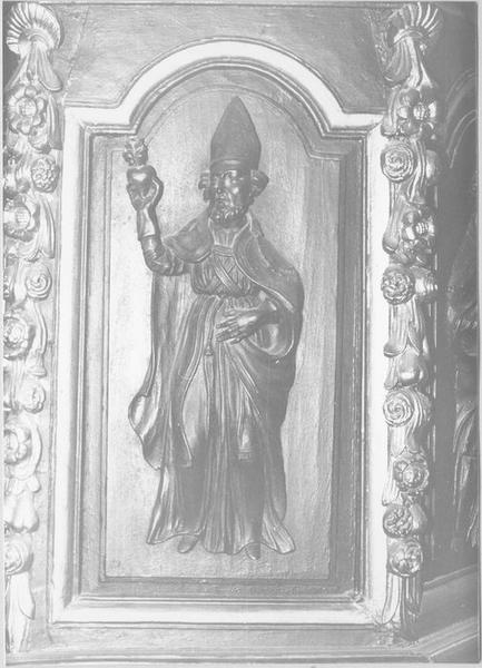 chaire à prêcher, détail d'un des panneaux sculptés