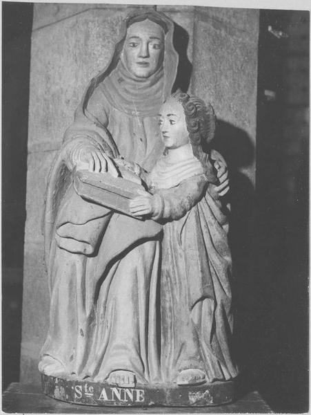 groupe sculpté : sainte Anne et la Vierge, vue générale - © Ministère de la Culture (France), Médiathèque du patrimoine et de la photographie (objets mobiliers), tous droits réservés