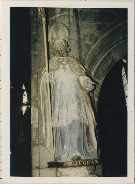 statue : Saint Tugen, vue générale - © Ministère de la Culture (France), Médiathèque du patrimoine et de la photographie (objets mobiliers), tous droits réservés