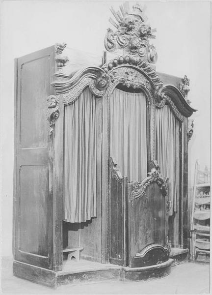 confessionnal, vue générale - © Ministère de la Culture (France), Médiathèque du patrimoine et de la photographie (objets mobiliers), tous droits réservés