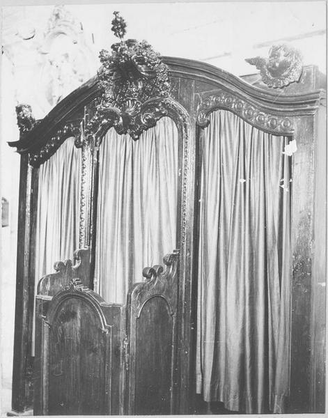 confessionnal, vue générale - © Ministère de la Culture (France), Médiathèque du patrimoine et de la photographie (objets mobiliers), tous droits réservés