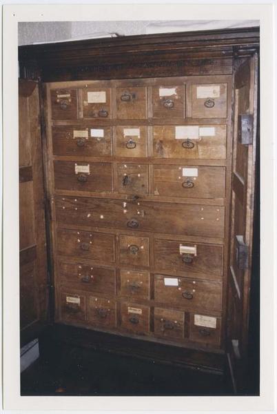 armoire de fabrique, vue générale