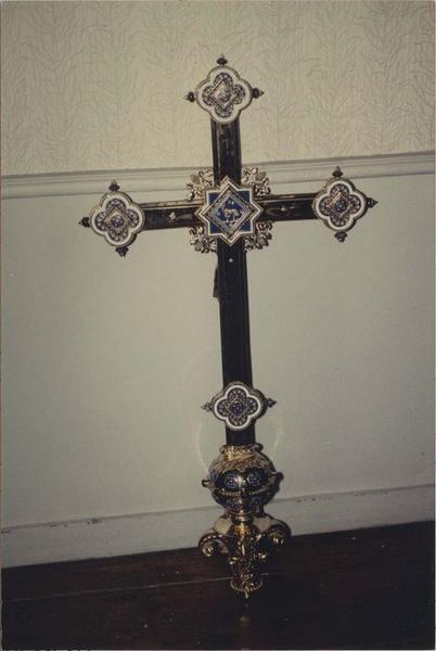 croix de procession, vue générale