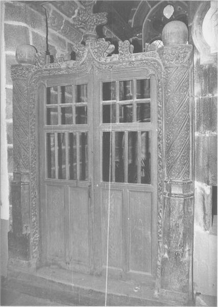 porte de la chapelle latérale sud, vue générale - © Ministère de la Culture (France), Médiathèque du patrimoine et de la photographie (objets mobiliers), tous droits réservés